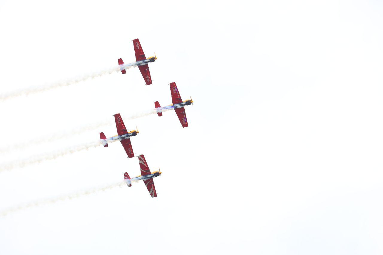 Фото В Мочище стартовал второй день авиашоу. Онлайн 25